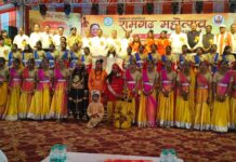 रामगढ़ महोत्सव में रामलीला, कवि सम्मेलन और ‘जटायु मोक्ष’ की प्रस्तुति ने बांधा समां